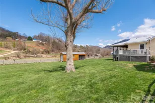 4896 Dutch Cove Rd, Canton, NC 28716 - Photo 36