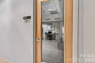 210 N Church St, Charlotte, NC 28202 - Photo 24