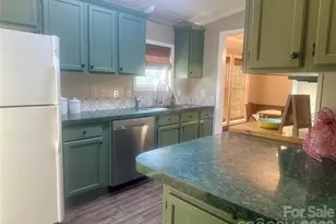 26024 Hobert Rd, Albemarle, NC 28001 - Photo 20