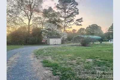 26024 Hobert Road, Albemarle, NC 28001 - Photo 6