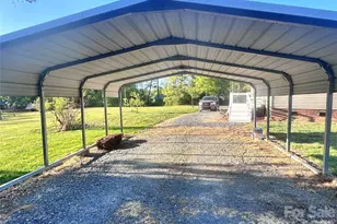 26024 Hobert Rd, Albemarle, NC 28001 - Photo 8