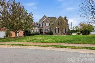 3052 17 St Ct NE, Hickory, NC 28601 - Photo 4