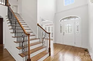 3052 17 St Ct NE, Hickory, NC 28601 - Photo 8