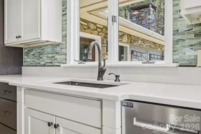 8 Covewood Road, Asheville, NC 28805 - Photo 6