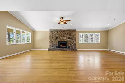 8 Covewood Road, Asheville, NC 28805 - Photo 12