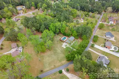 207 Williamsburg Lane, Wadesboro, NC 28170 - Photo 40