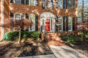 6709 Fairhope Ct, Charlotte, NC 28277 - Photo 2