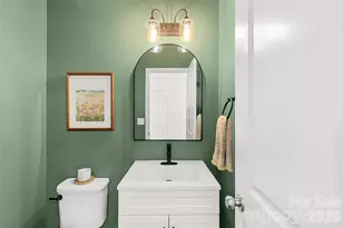 1426 Kings Grove Dr, York, SC 29745 - Photo 8