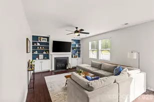 1426 Kings Grove Dr, York, SC 29745 - Photo 10