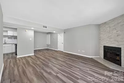 1612 Sharon Road W #67, Charlotte, NC 28210 - Photo 4