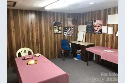 104 Fairway Shopping Center Street, Hudson, NC 28638 - Photo 8