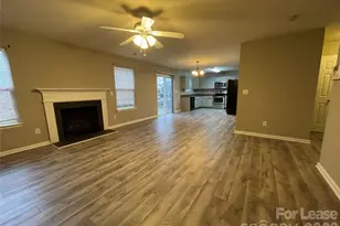 6632 Centerline Dr, Charlotte, NC 28278 - Photo 2