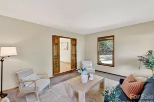 142 Scotland Dr, Mooresville, NC 28115 - Photo 6