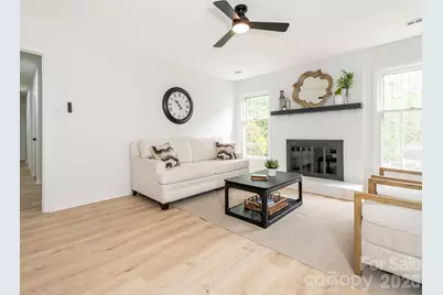 9012 Waggoneer Circle, Charlotte, NC 28270 - Photo 8