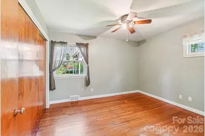 710 Heatherwood Drive, Hendersonville, NC 28792 - Photo 18