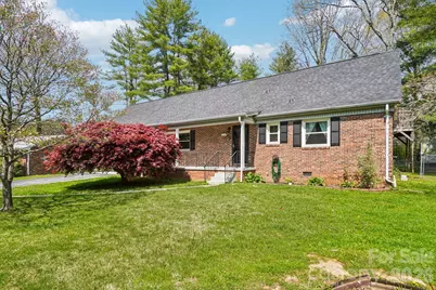 710 Heatherwood Drive, Hendersonville, NC 28792 - Photo 1