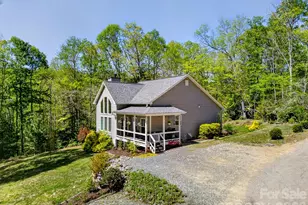 38 Pne Hl Rd, Fairview, NC 28730 - Photo 2