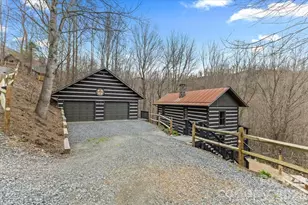 1444 Rich Mountain Rd, Zionville, NC 28698 - Photo 10