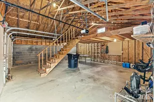 1444 Rich Mountain Rd, Zionville, NC 28698 - Photo 6