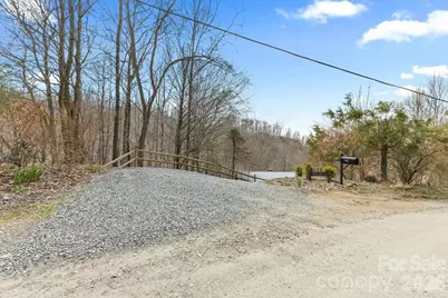 1444 Rich Mountain Road, Zionville, NC 28698 - Photo 8