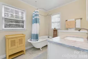 218 Hickory Ln, Lake Toxaway, NC 28747 - Photo 34