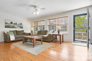 218 Hickory Ln, Lake Toxaway, NC 28747 - Photo 8