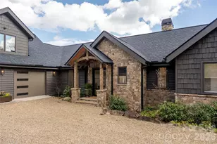 96 Moltz Ct, Lake Toxaway, NC 28747 - Photo 2