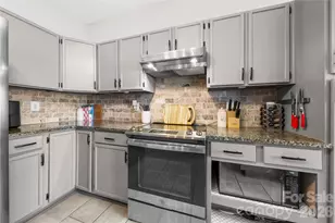 115 Kristens Ct Dr, Mooresville, NC 28115 - Photo 18