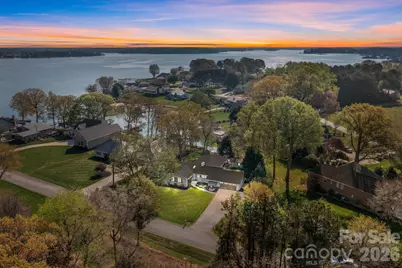 5218 Glenwood Street, Sherrills Ford, NC 28673 - Photo 2