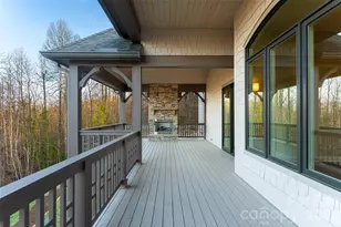 527 Falkirk Way, Zirconia, NC 28790 - Photo 16