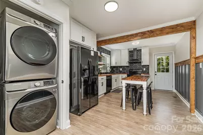 2601 Ashley Road, Charlotte, NC 28208 - Photo 8