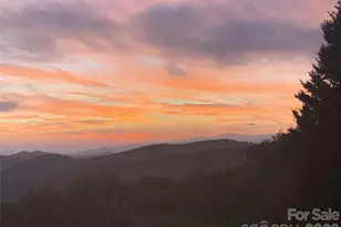 536 Lands End Ln, Maggie Valley, NC 28751 - Photo 10