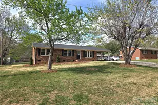 104 Lou Dr, Gastonia, NC 28052 - Photo 4