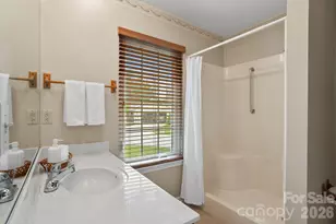 551 Woodfield Ln, Hendersonville, NC 28791 - Photo 10