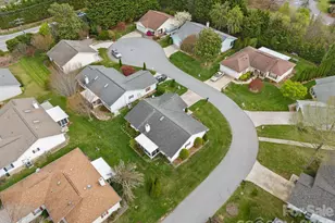 551 Woodfield Ln, Hendersonville, NC 28791 - Photo 16