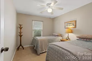 551 Woodfield Ln, Hendersonville, NC 28791 - Photo 12