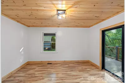 327 Flat Ridge Drive, Lake Toxaway, NC 28774 - Photo 22