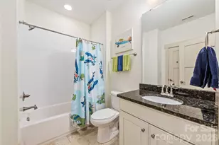 18321 Rosapenny Rd, Charlotte, NC 28278 - Photo 24