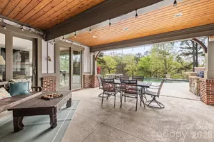 18321 Rosapenny Rd, Charlotte, NC 28278 - Photo 34
