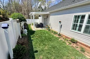 3620 Lake Dr, Morganton, NC 28655 - Photo 4