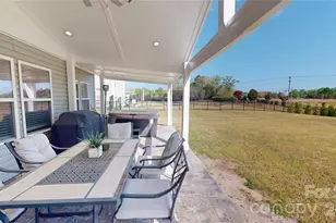 1035 Beacon Ave, Monroe, NC 28110 - Photo 10