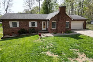 172 Oak Haven Dr, Statesville, NC 28625 - Photo 1