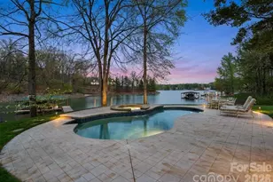 141 Grand Bay Dr, Mooresville, NC 28117 - Photo 2
