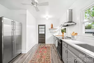 1012 E 35th St, Charlotte, NC 28205 - Photo 14