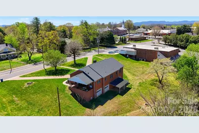 32 Falls Avenue, Granite Falls, NC 28630 - Photo 36