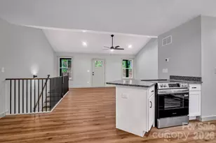 1282 Old Country Rd, Waynesville, NC 28786 - Photo 6