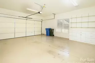 124 Towne Pl Dr, Hendersonville, NC 28792 - Photo 10