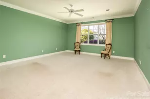 124 Towne Pl Dr, Hendersonville, NC 28792 - Photo 12