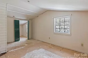 838 Hidden Valley Rd, Clyde, NC 28721 - Photo 28