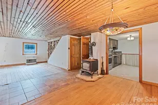 838 Hidden Valley Rd, Clyde, NC 28721 - Photo 14